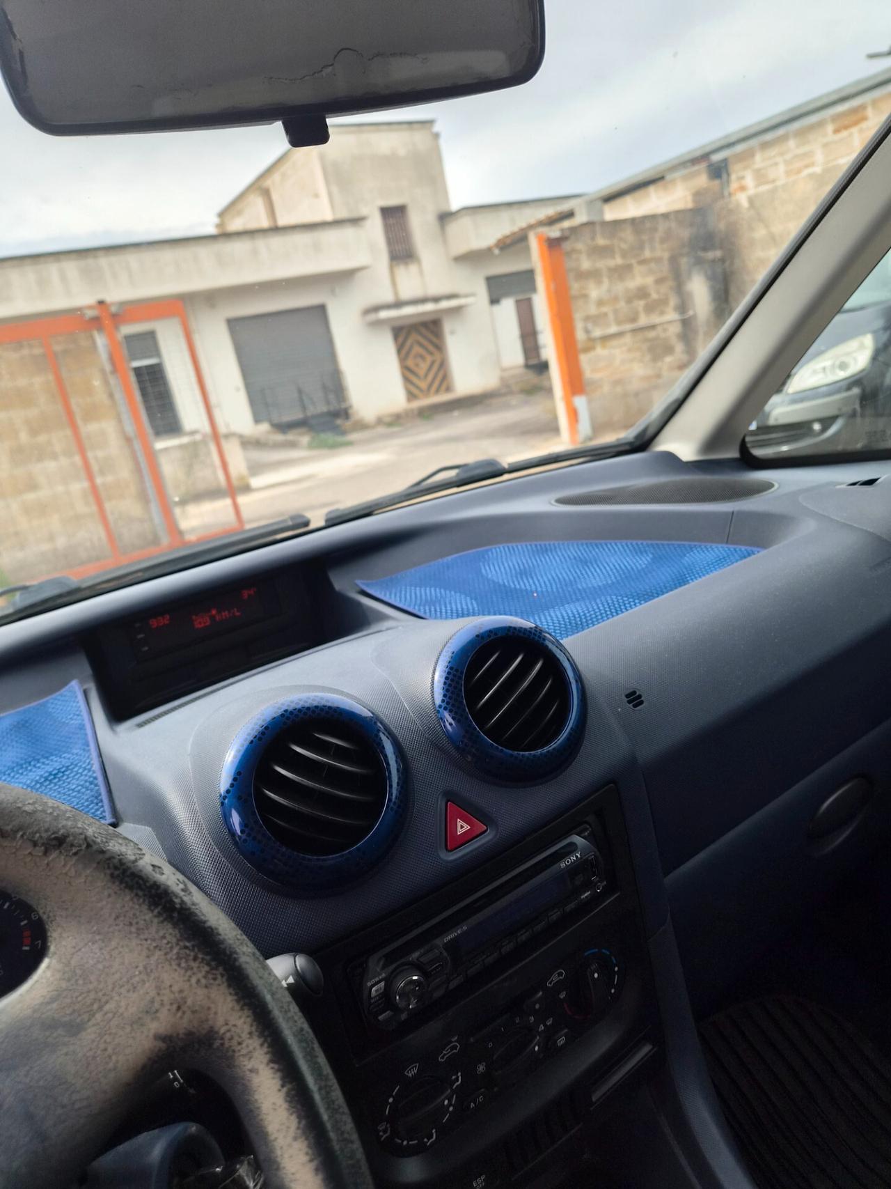 Peugeot 1007 1.4 Happy BENZINA GPL UNIPRO 150MILAKM
