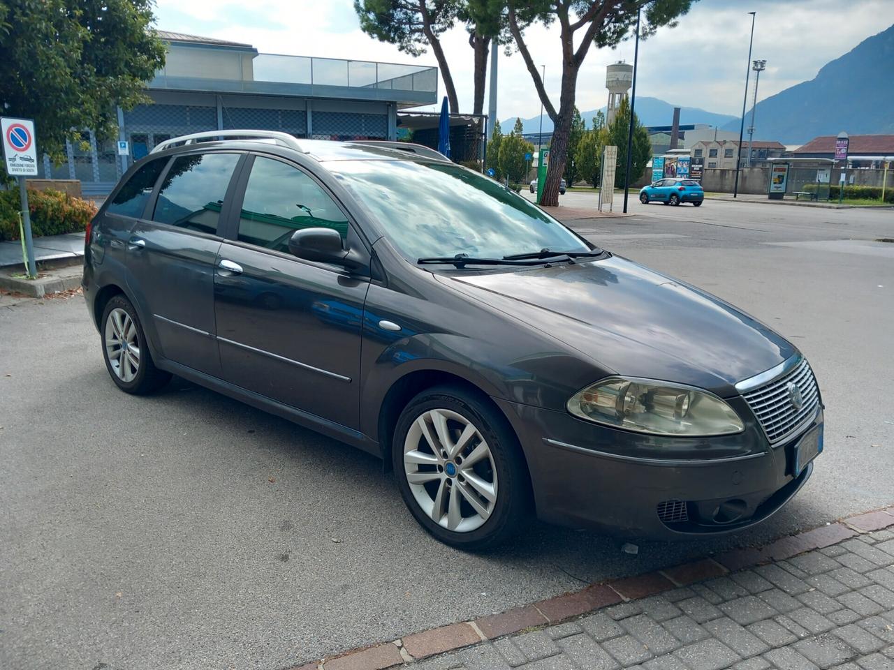 Fiat Croma 1.9 Multijet 16V Must