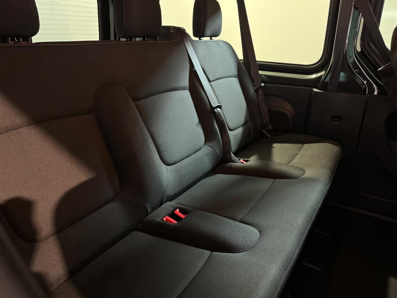 Renault Trafic T27 1.6 dCi 120CV S&S PL-TN - 9 POSTI!!