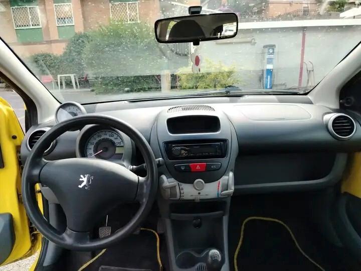 Peugeot 107 1.0 68CV 3p. Desir
