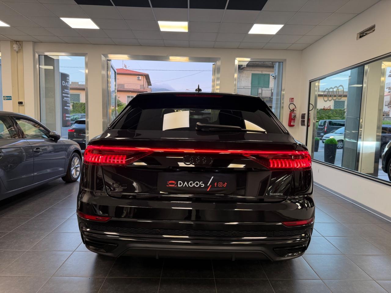 Audi Q8 50 TDI 286 CV quattro S LINE