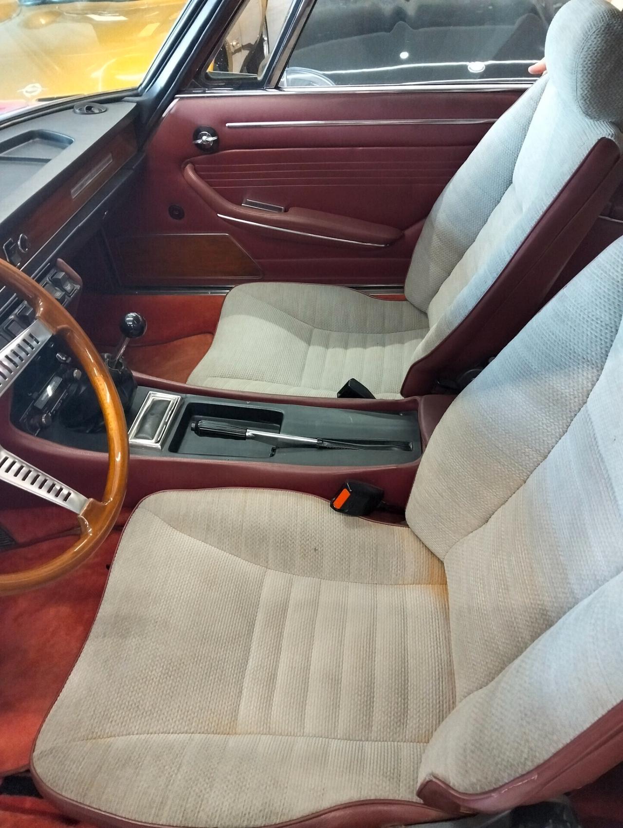 Fiat Dino 2400