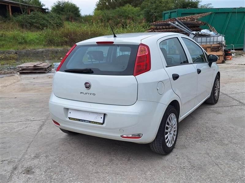 Fiat Punto 1.3 MJT 95 CV 5 porte Street