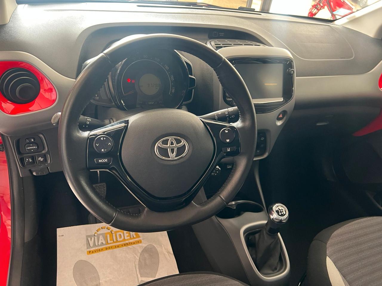 Toyota Aygo 1.0 VVT-i 72 CV 5 porte x-play