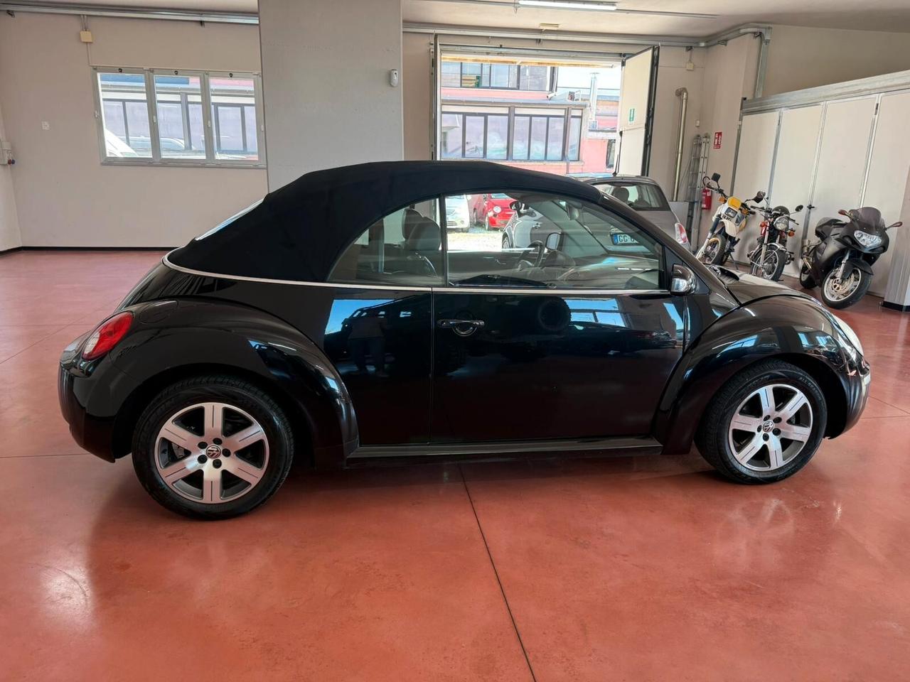Volkswagen New Beetle 1.9 TDI 105CV Cabrio