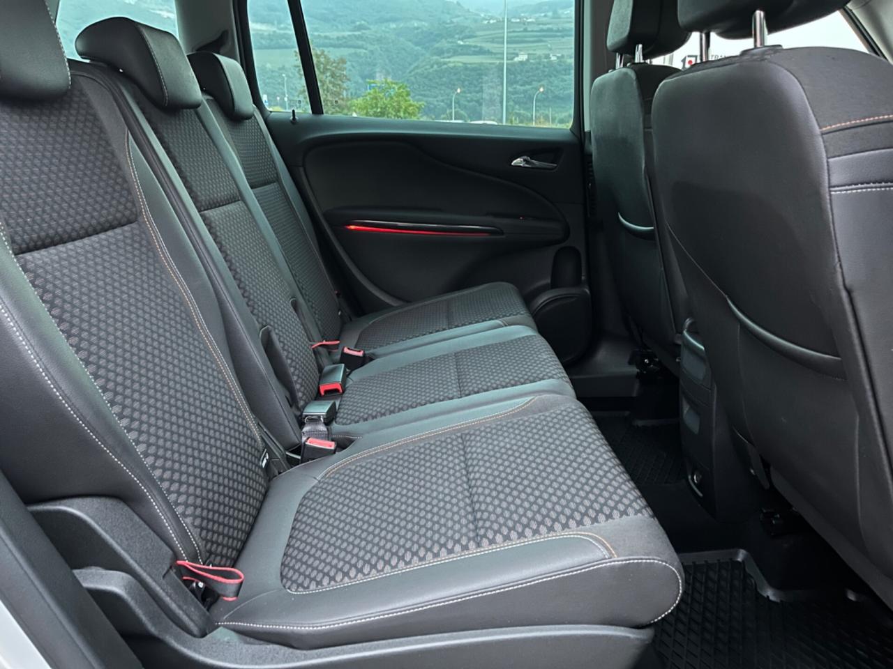 Opel Zafira Tourer 1.4 T 120CV gancio
