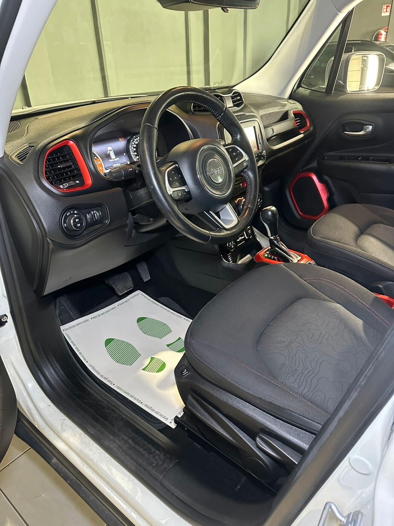 Jeep Renegade 2.0 Mjt 170CV 4WD Active Drive Trailhawk