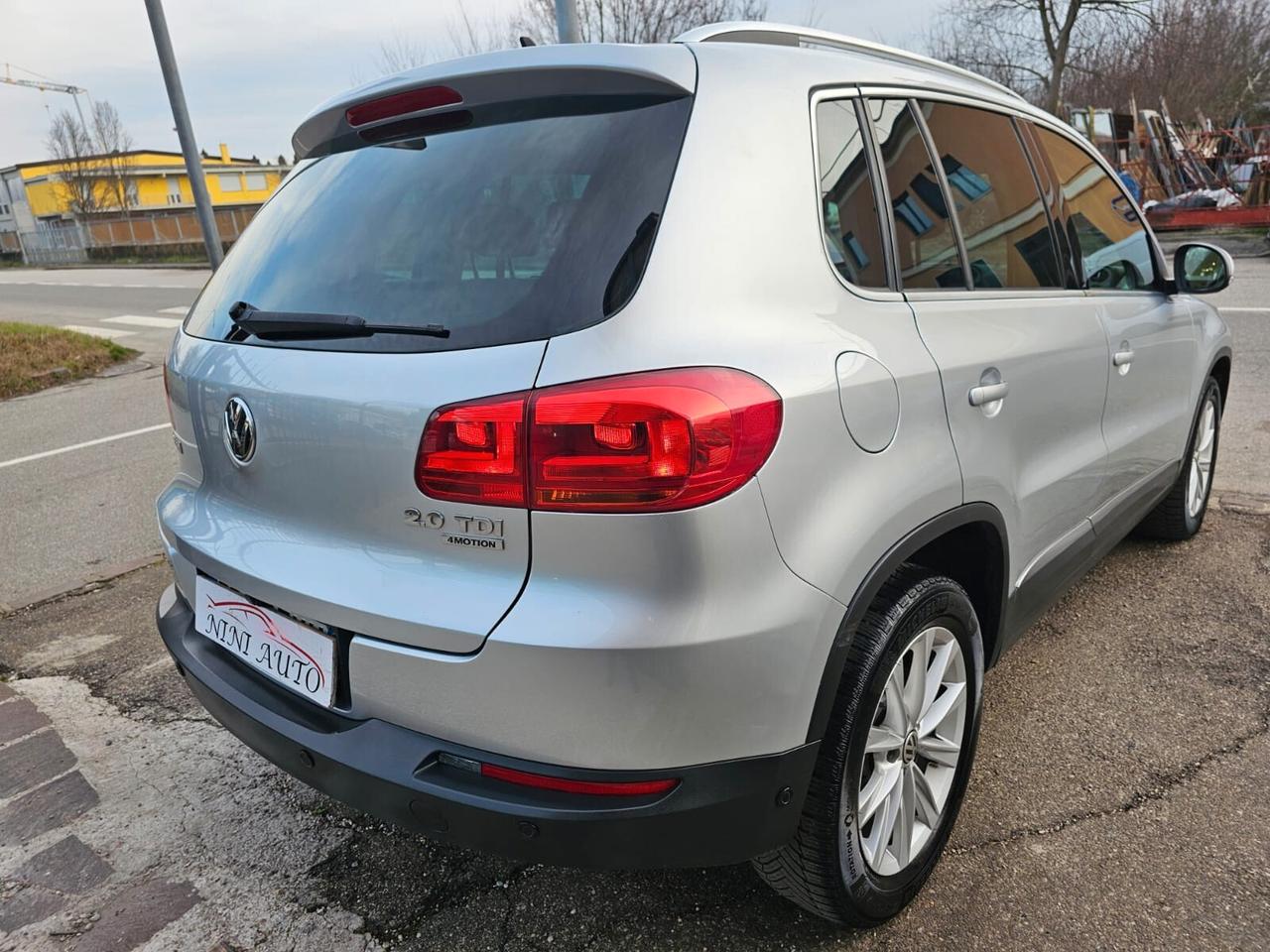 Volkswagen Tiguan 2.0 TDI 140cv 4Motion DSG*Navi*Pdc*Euro5*