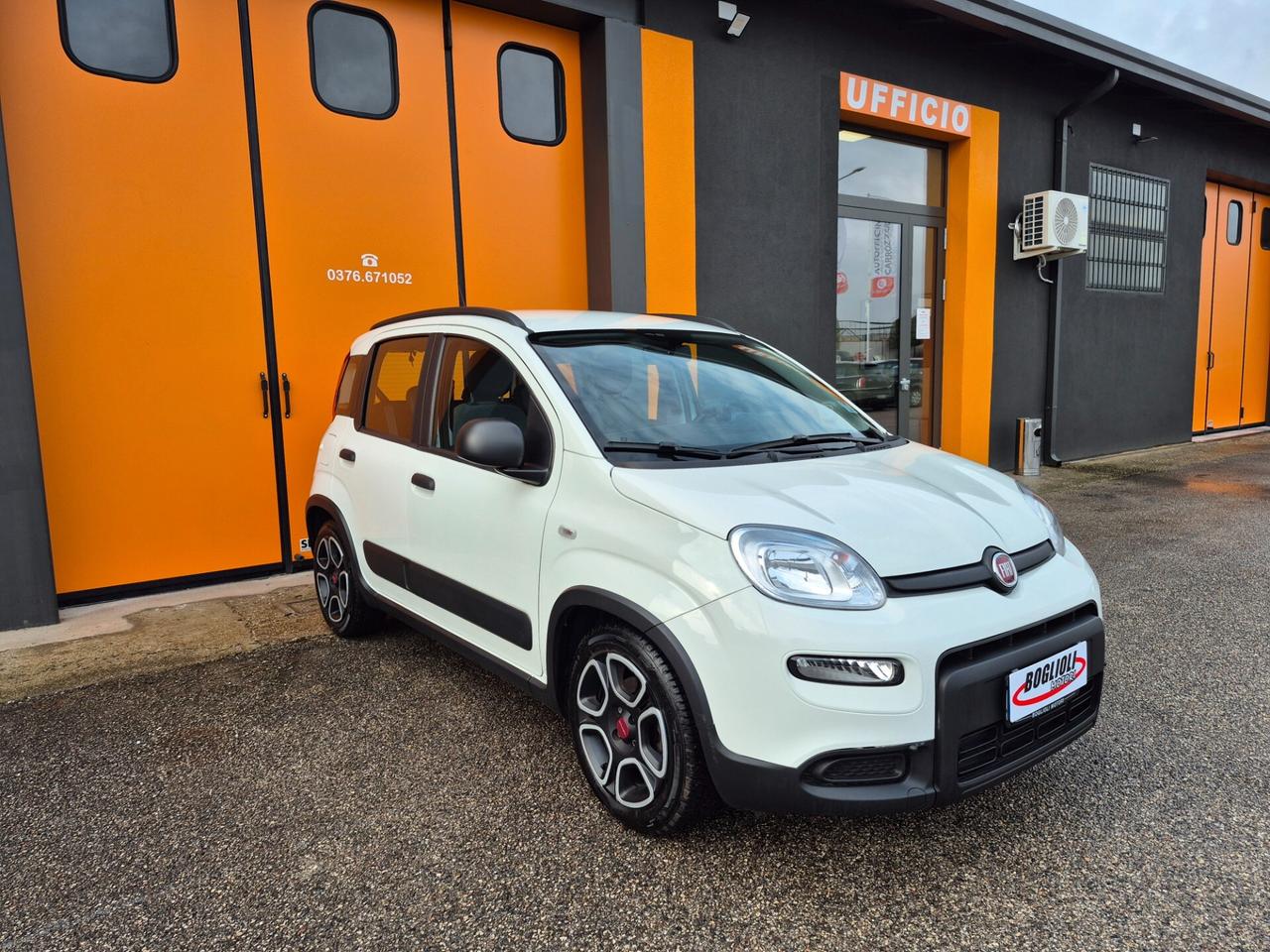 Fiat Panda 1.0 Hybrid 5 POSTI