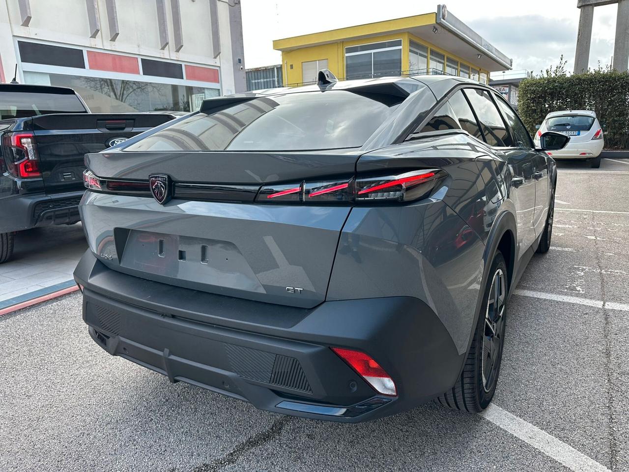 Peugeot 408 Hybrid 145 e-DCS6 GT my25