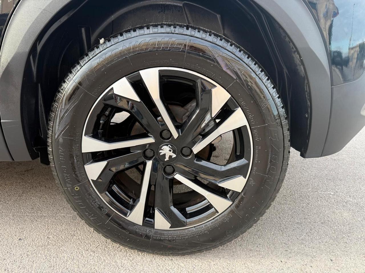 Peugeot 2008 BlueHDi 110 S&S Allure Pack