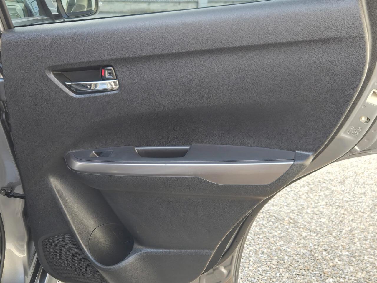 Suzuki Vitara 1.4 Hybrid Top