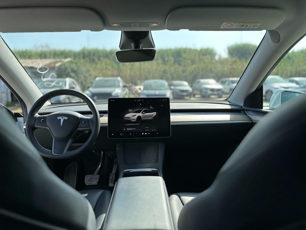 TESLA Model Y 2021 - Model Y Single Motor rwd