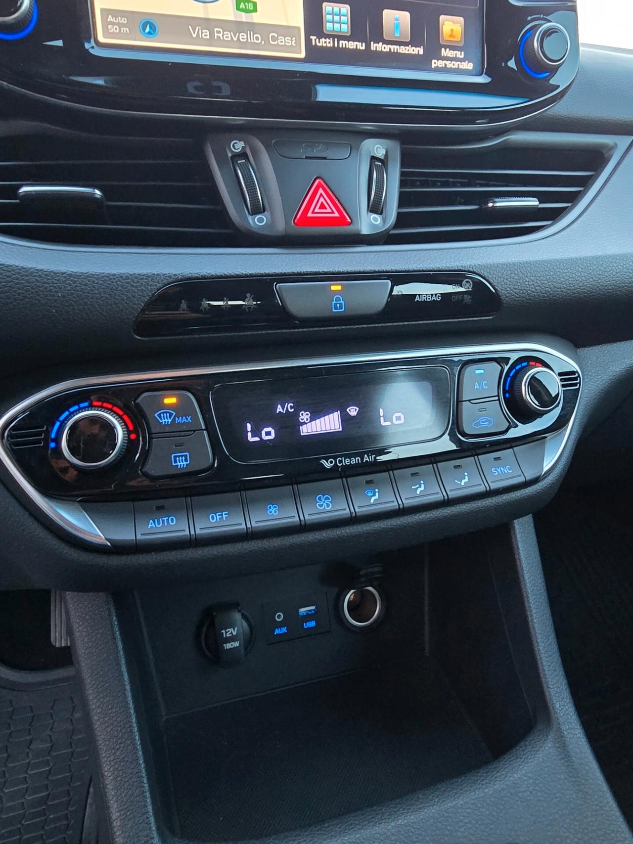 Hyundai i30 1.6 CRDi 110CV 5 porte Comfort