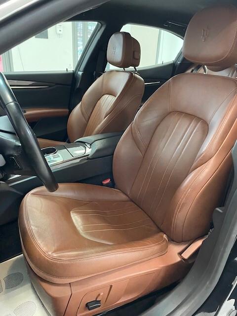 Maserati Ghibli V6 Diesel 275 CV GranSport