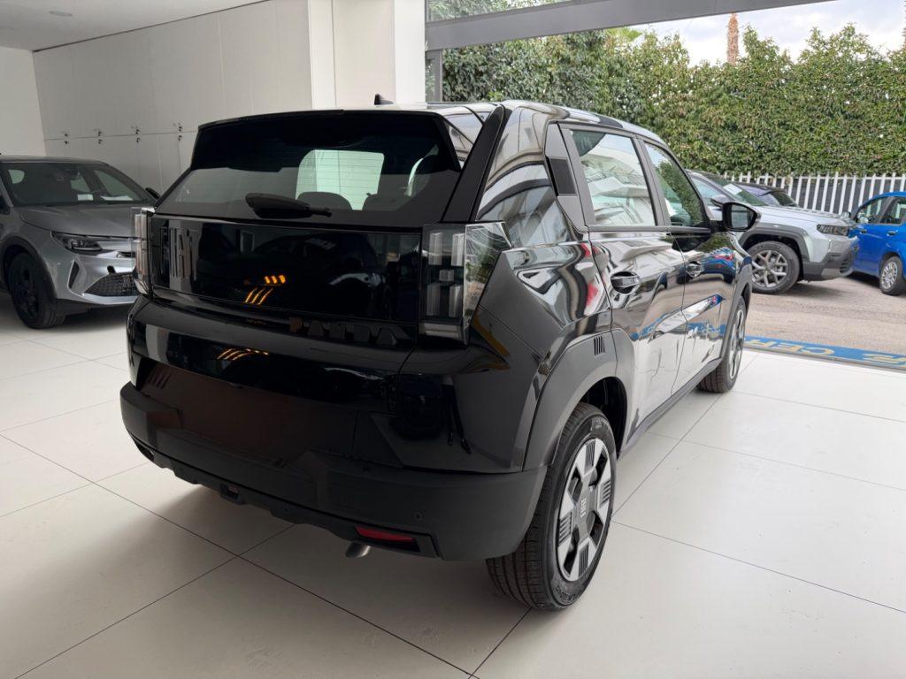Fiat Grande Panda 1.2 100 CV S&S Icon da €199,00 mensili