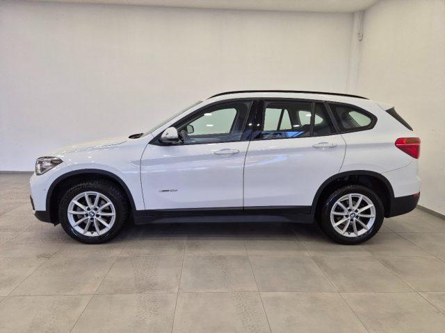 BMW X1 sDrive18d Advantage - Cruise/Lim - Bluetooth
