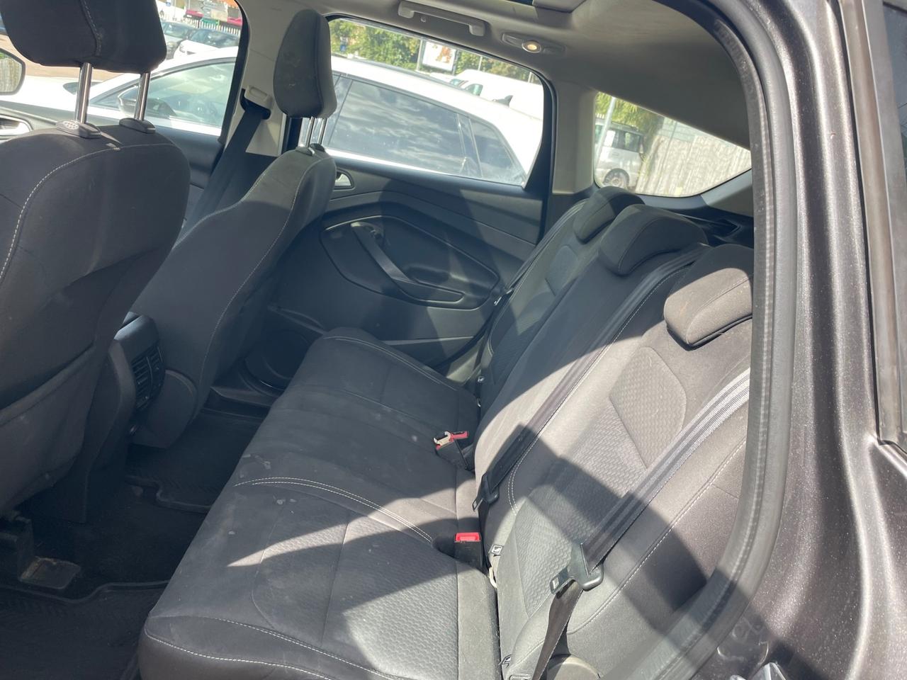Ford Kuga 2.0 TDCI 150 CV S&S 4WD Business