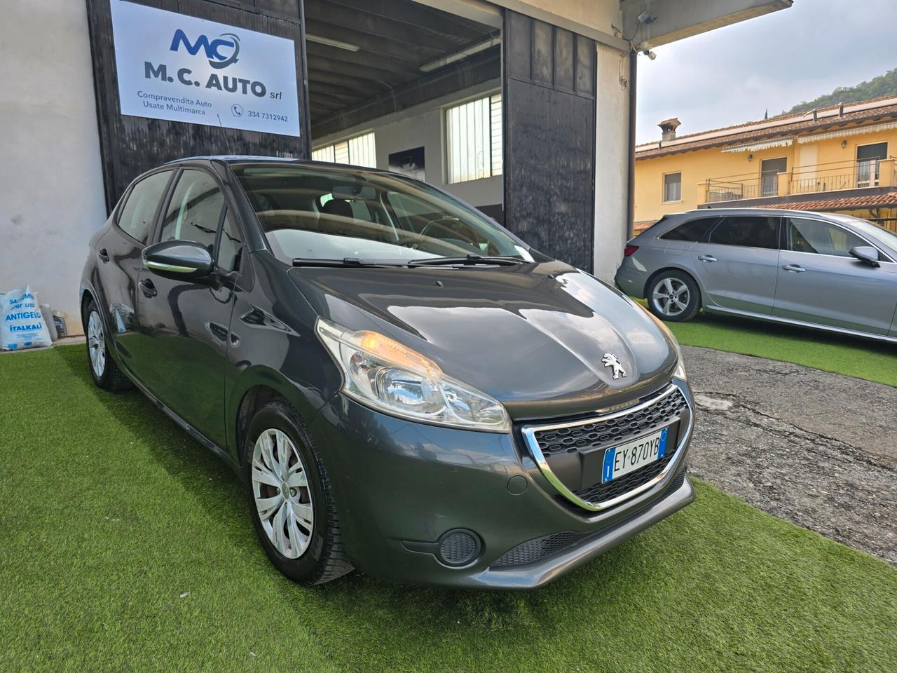 Peugeot 208 1.4 HDi 68 CV NEOP OK-2015