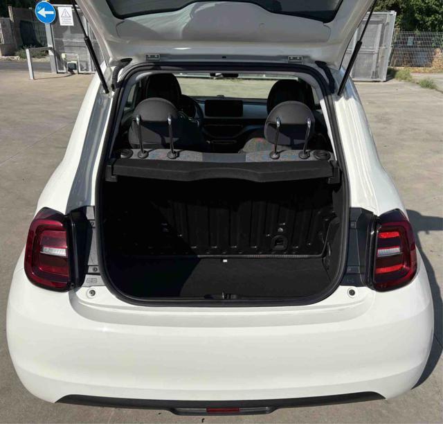 FIAT 500e Berlina 42 kWh Icon