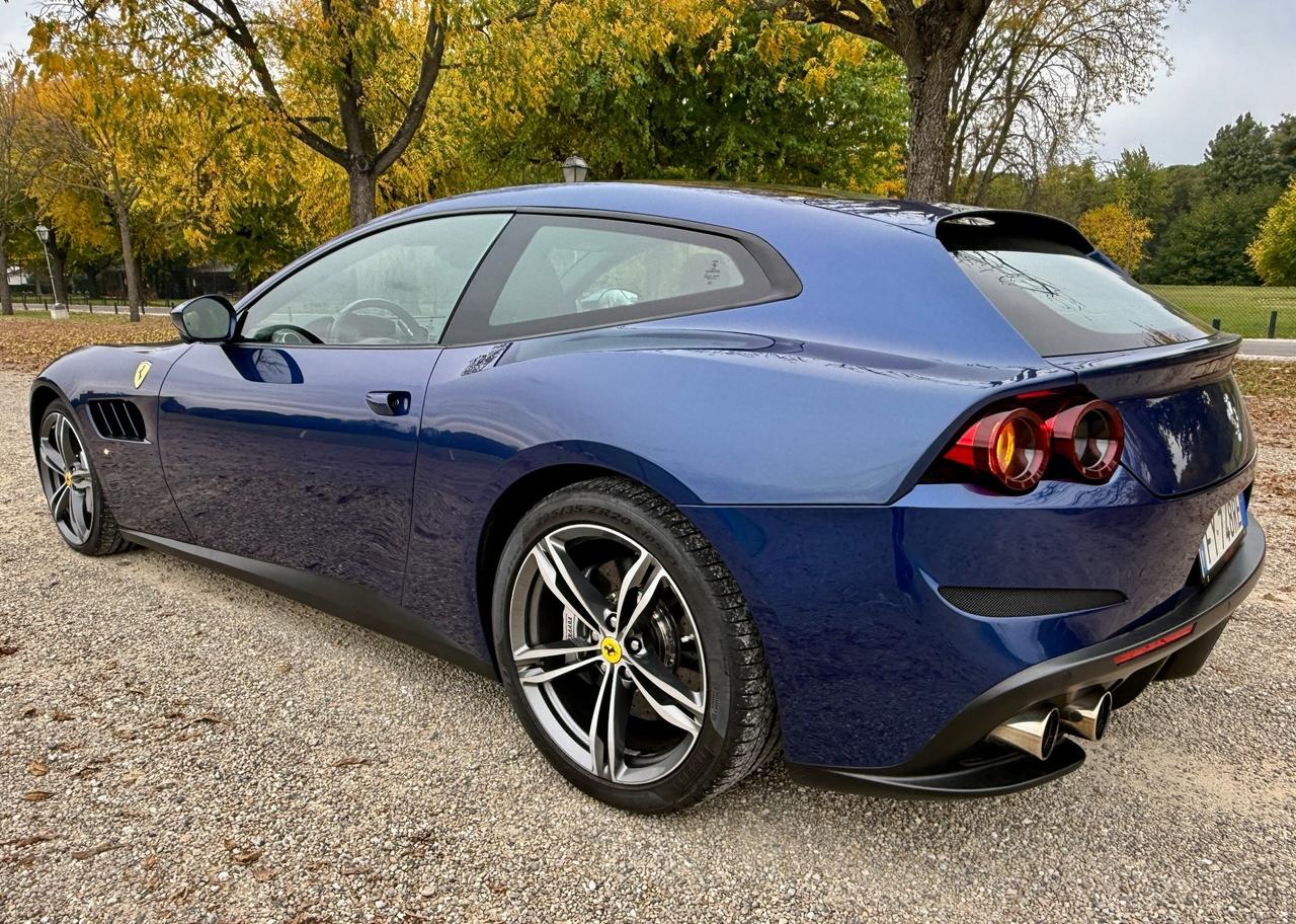 Ferrari GTC4 Lusso - LEGGERE DESCRIZIONE