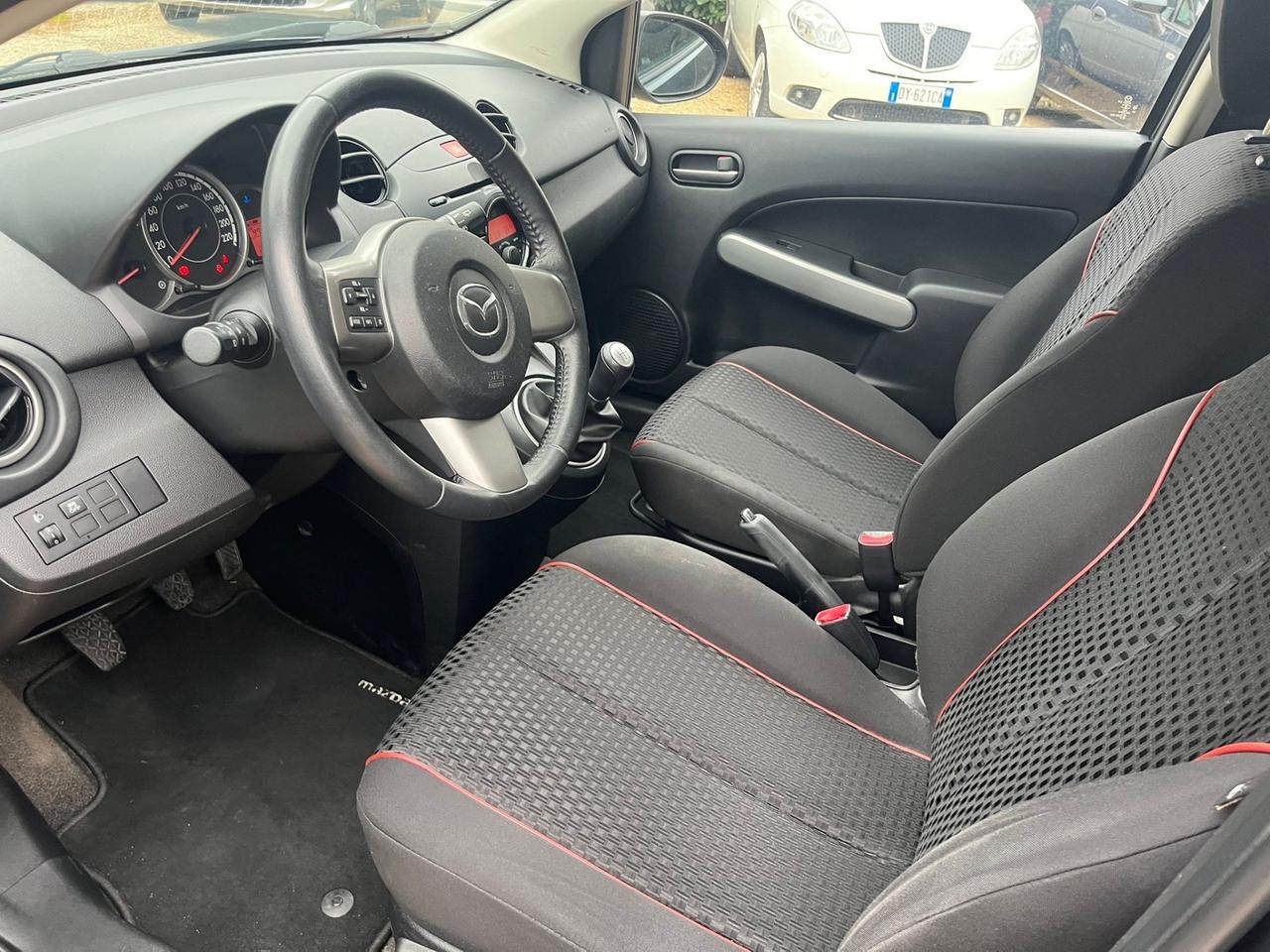 Mazda2 1.3 Benzina - Neopatentati