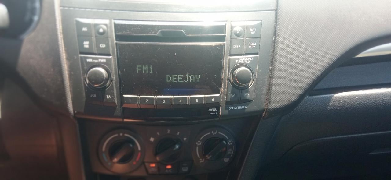 Suzuki Swift 1.3 D 1 PROPRIETARIO