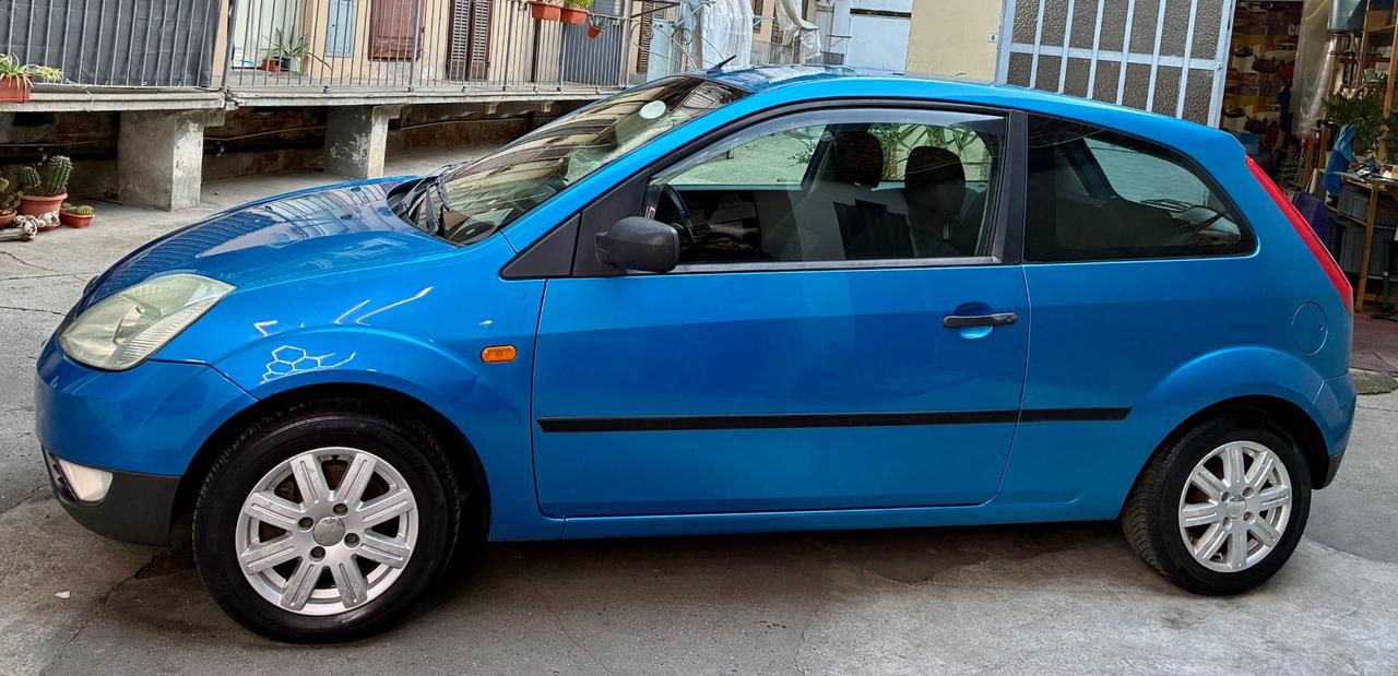 Ford Fiesta 1.2 16V 3p. Ghia - euro 4 - PERFETTA
