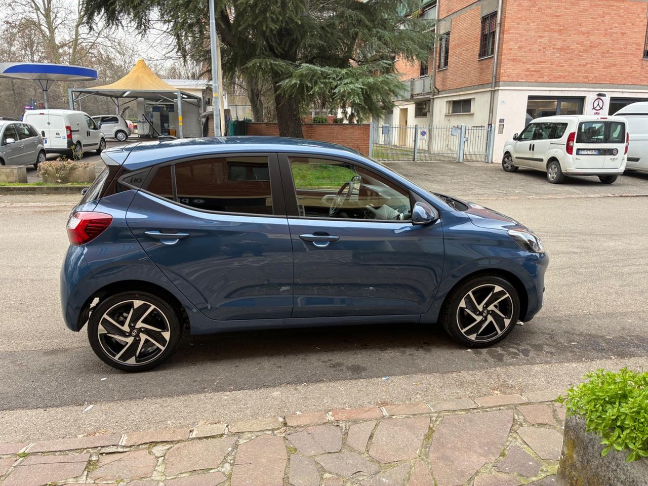 Hyundai i10 1.0 MPI AT Prime cambio auto