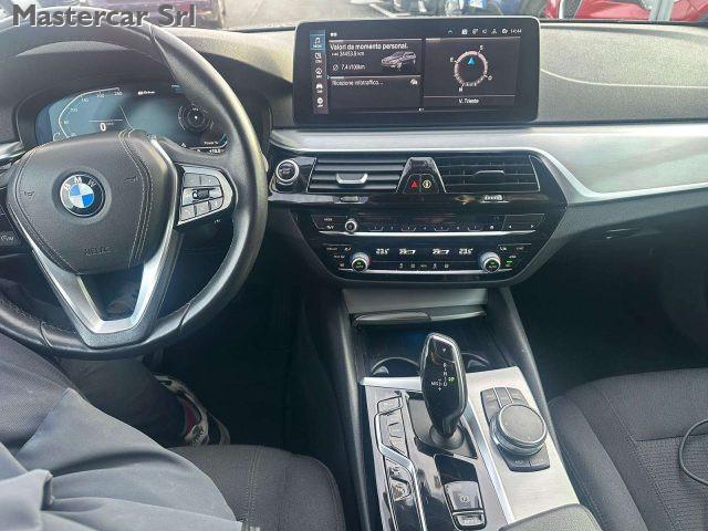BMW 530 Touring LCI 530e Touring Business auto - GF943CD