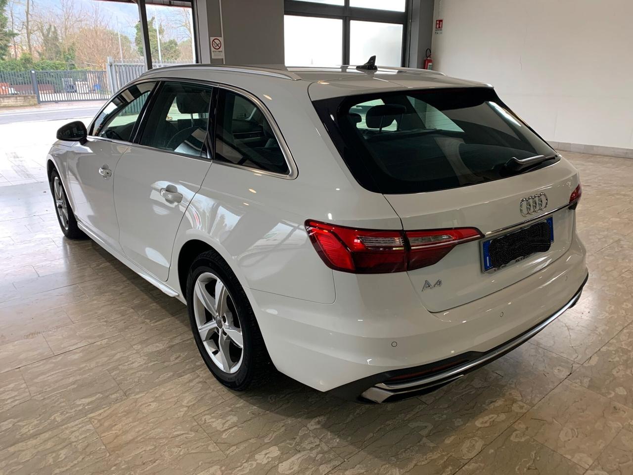 Audi A4 Avant 35 TDI/163 CV S tronic Business Advanced