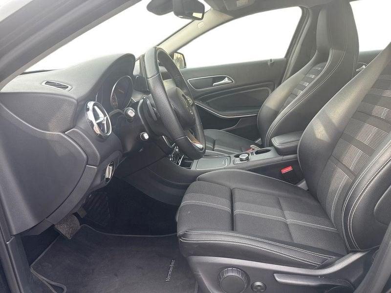 Mercedes-Benz GLA 180 Sport auto