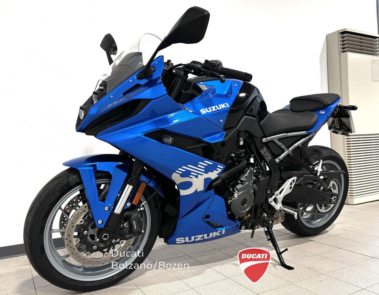 Suzuki GSX-8R - PARI AL NUOVO -