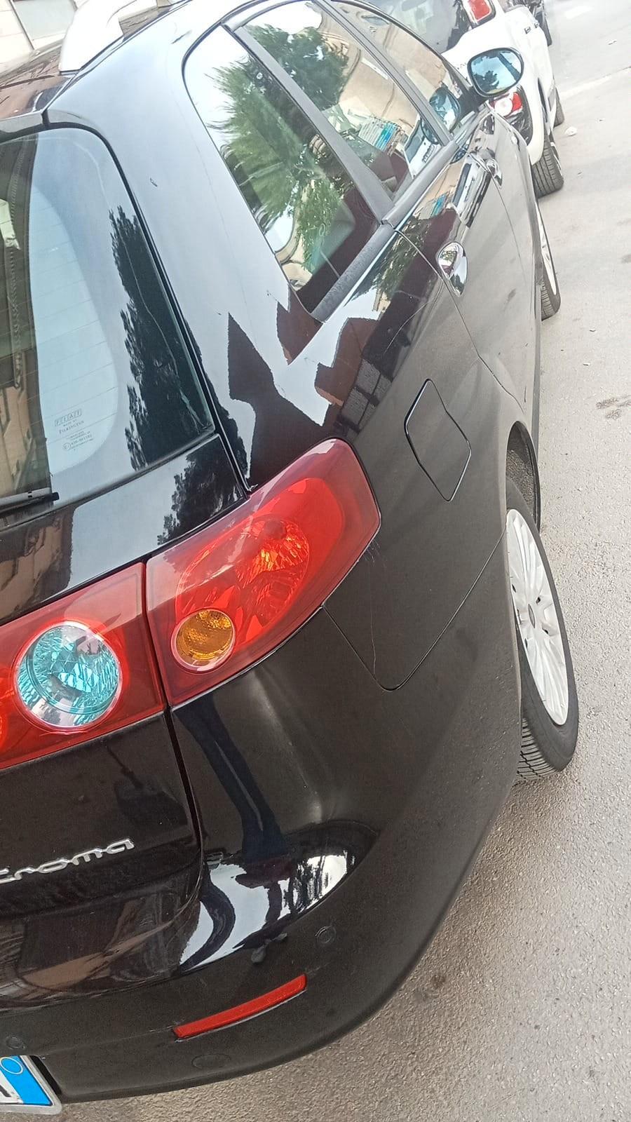 Fiat Croma 1.9 Multijet Emotion CV 120