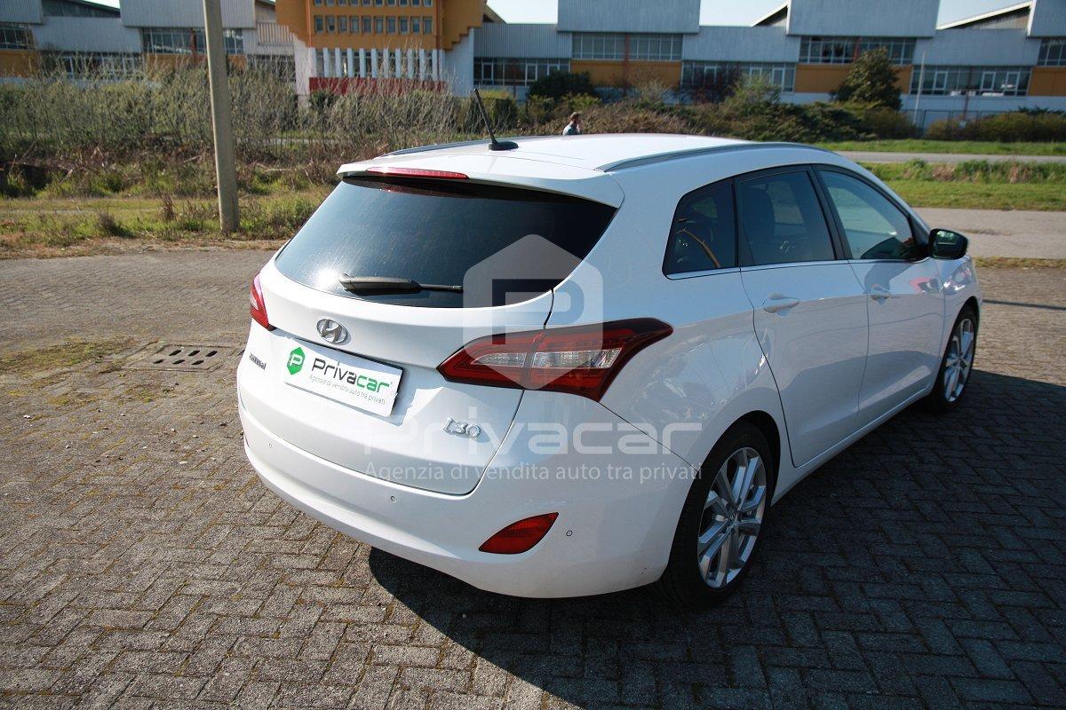 HYUNDAI i30 Wagon 1.6 CRDi Go!