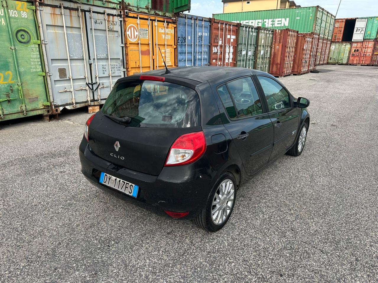 Renault Clio 1.2 16V 5 porte Luxe NEOPATENTATI