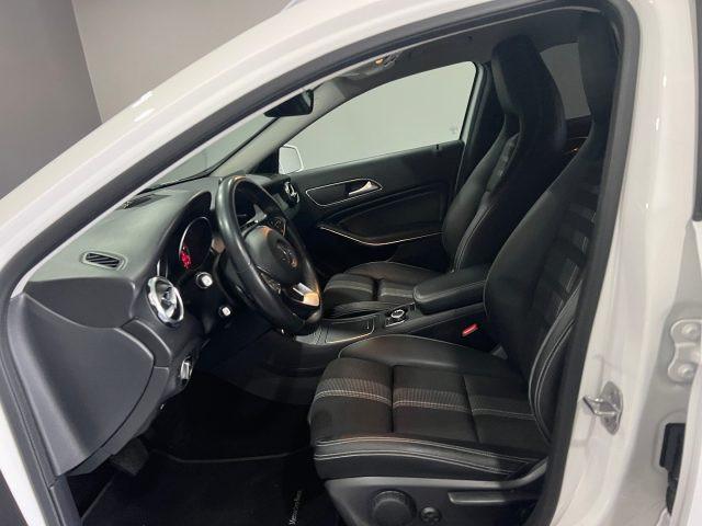 MERCEDES-BENZ GLA 200 d Automatic Sport