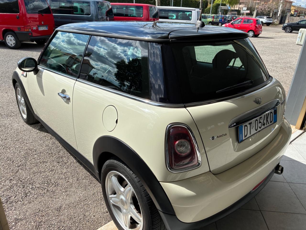 Mini 1.6 16V Cooper Pepper