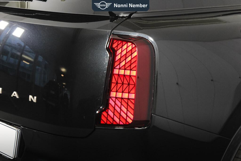 Mini Mini Countryman 2.0 48V D Favoured Steptronic