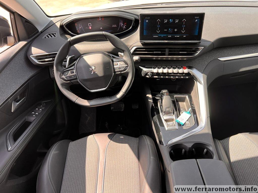 Peugeot 3008 BlueHDi 130 S&S EAT8 Allure iva esposta a 239 euro al mese