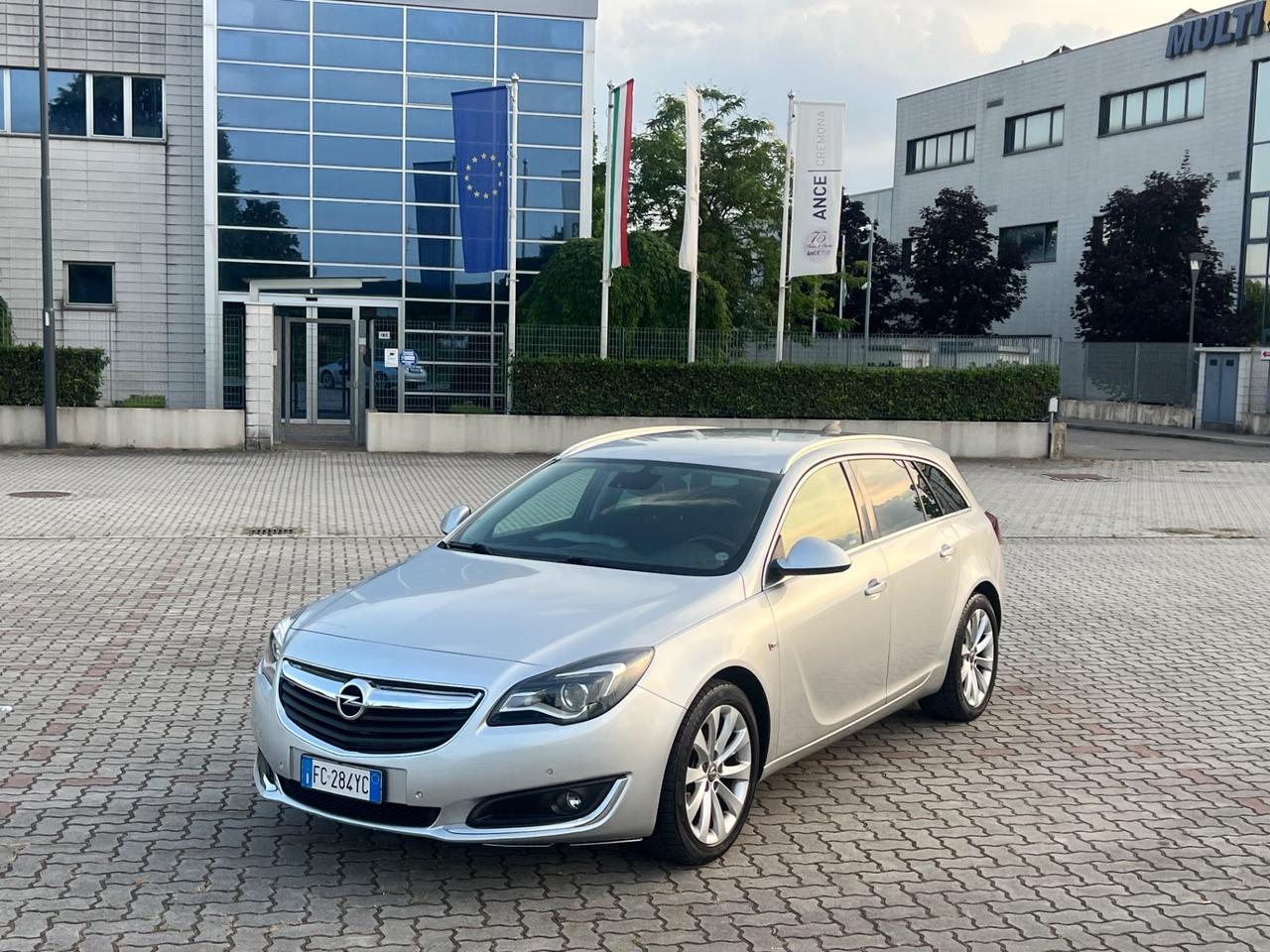 Opel Insignia 2.0 CDTI 140CV Ecopower 104gr. Sports Tourer Cosmo Business