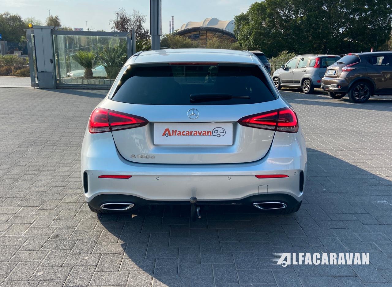 Mercedes-Benz A 180d Premium AMG Line