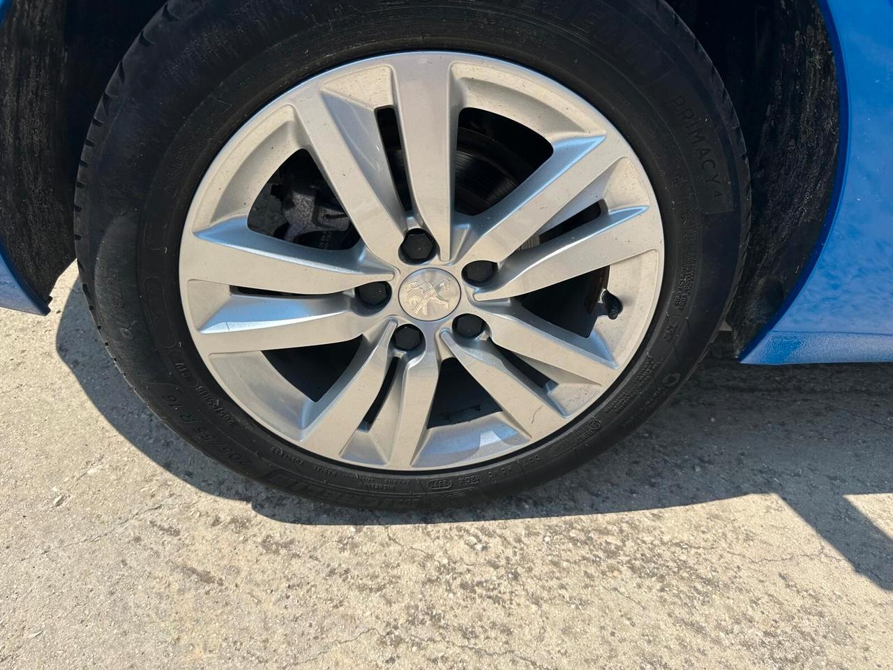 Peugeot 308 BlueHDi 100 S&S Active