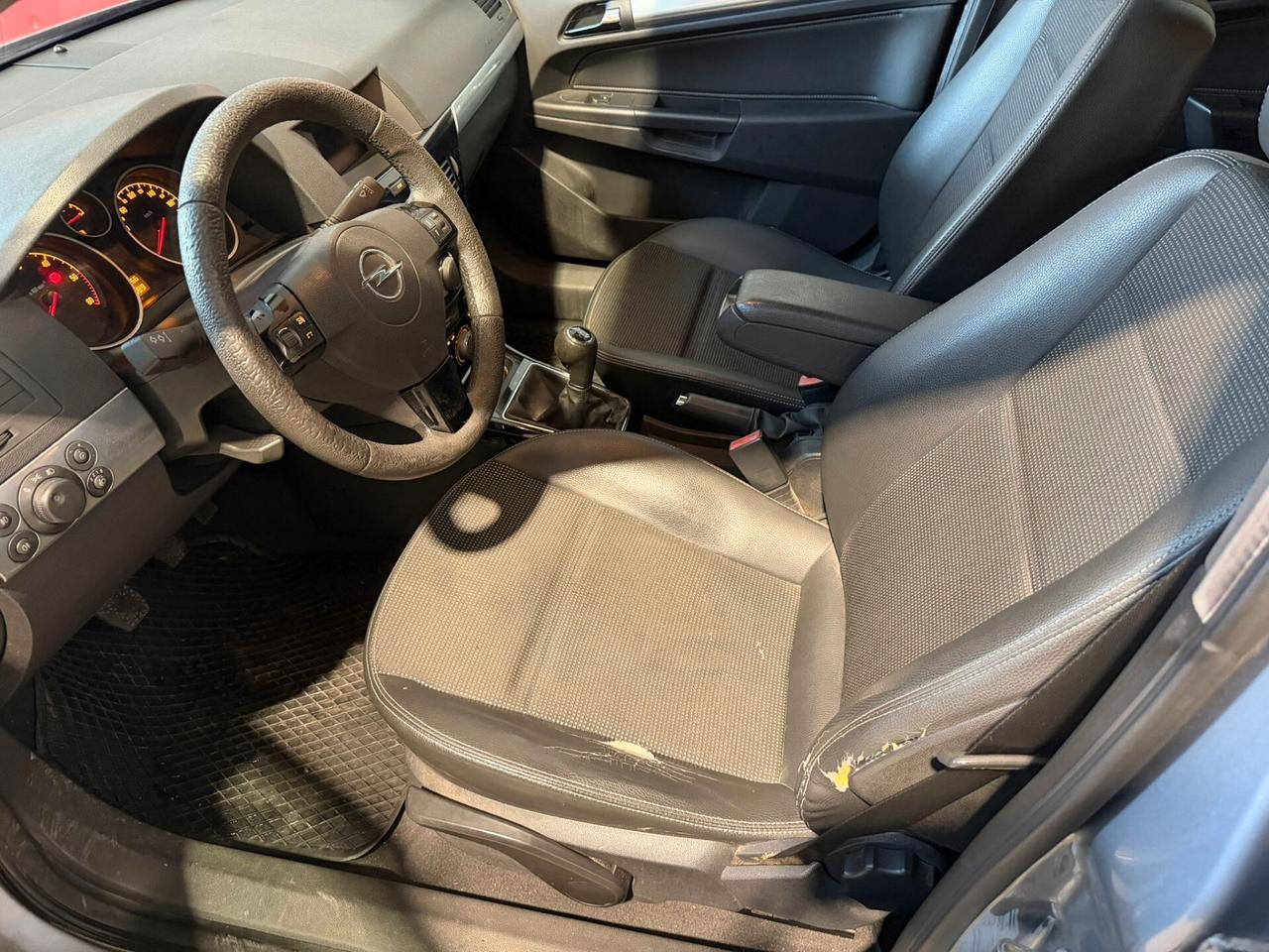 Opel Astra 1.7 CDTI 101CV 5 porte Enjoy