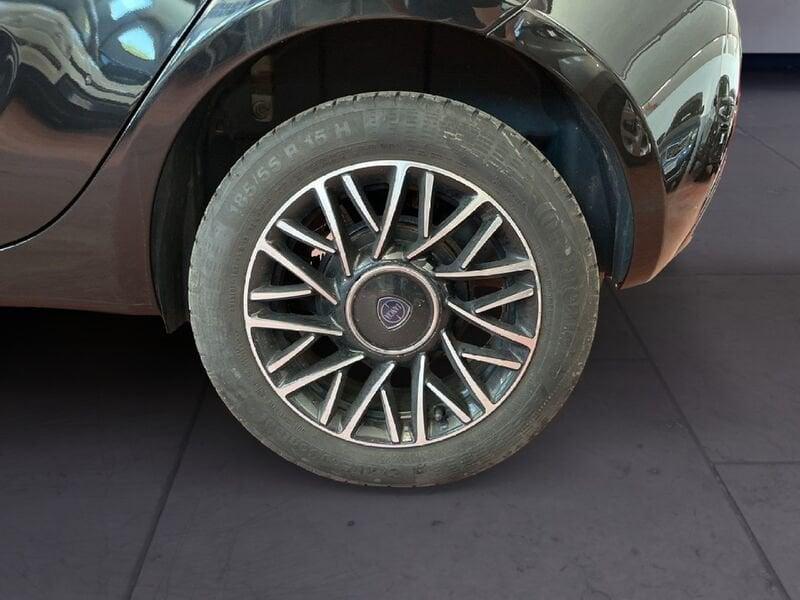 Lancia Ypsilon III 2015 1.2 Gold ecochic Gpl 69cv my19