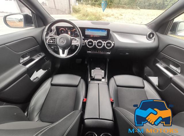 MERCEDES-BENZ GLA 200 Automatic Sport Plus