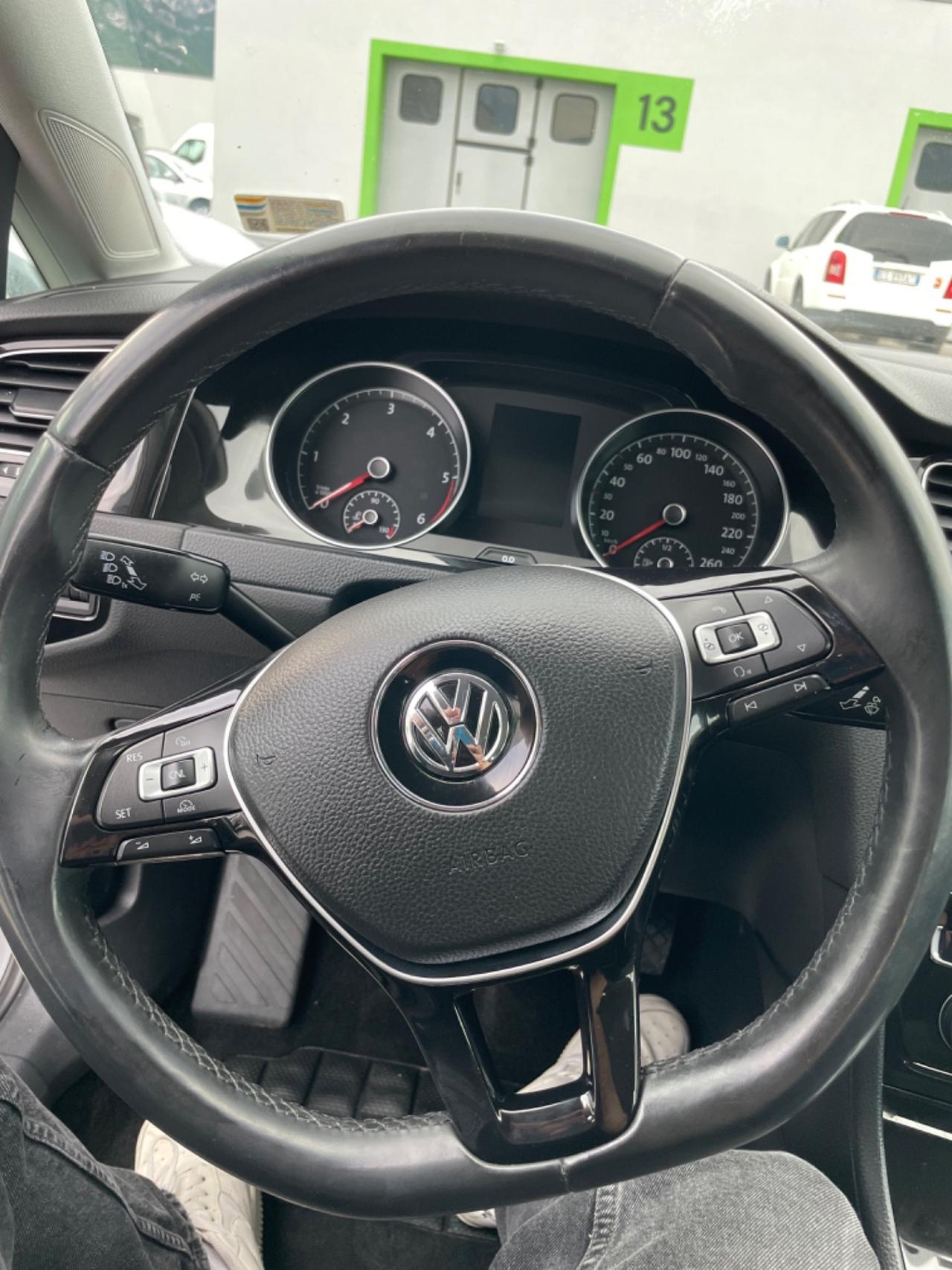 Volkswagen Golf 1.6 TDI 5p. Highline BlueMotion Technology