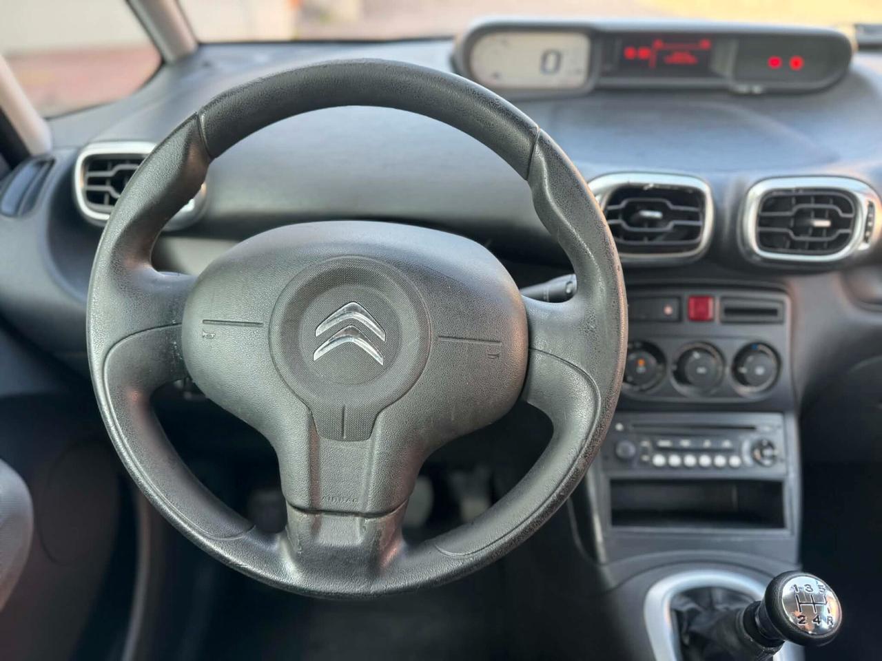 Citroen C3 Picasso 1.4 VTi 95 DeeJay