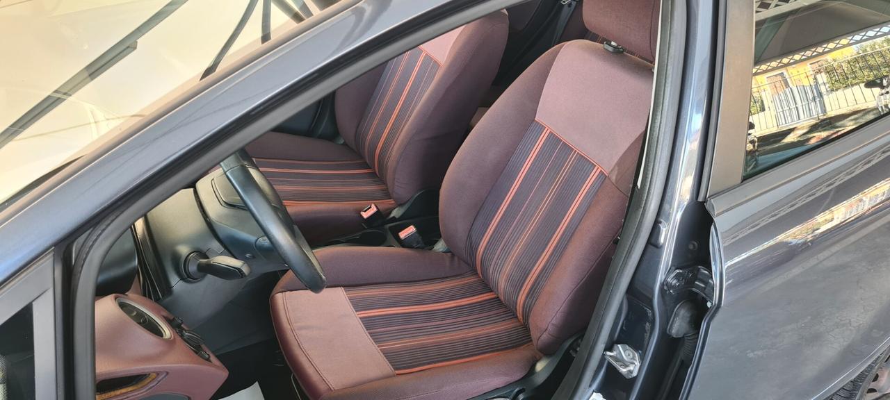 Ford Fiesta 1.4 TdCi 70cv 5 Porte