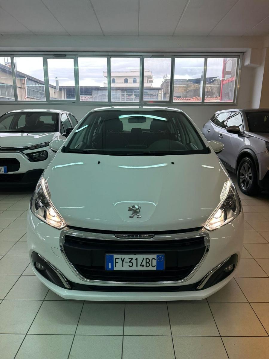 PEUGEOT - 208 - BlueHDi 100 S&S 5p. Active